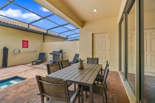 Resort Townhome wPRIVATE Pool & BBQ, near Disney - 7