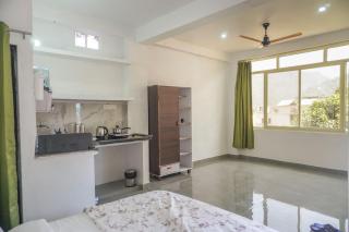 Om Bed & Breakfast 2nd Floor - 7