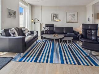 Apartment Nayana - 2-3km from the sea by Interhome - 3
