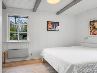Holiday Home Hinrich - 750m from the sea by Interhome - Hals - 4