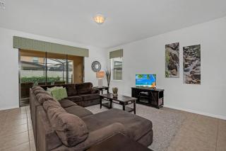 Elegant Villa wPrivate PoolSpa Game Room - 5
