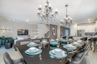 VILLA wPrivate Pool & Game Room near Disney - 7
