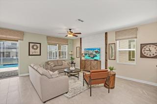 LARGE Villa, Private PoolGAME ROOMMovie Theater - 4