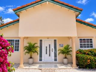 Beija Flor Entire home in Oranjestad, Aruba - 9