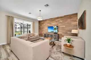Gorgeous, Modern Home wPrivate Pool - 9