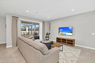 Private Villa wPool, BBQ,FREE Water Park Access - 2