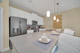 600 Pebble Beach Drive - 7