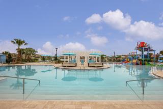 STAR WARS MOVIE THEATER Private Pool BBQ - 1