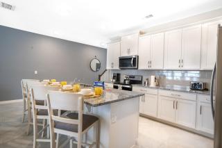 1804 Tropical Palms Circle - 3