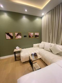 Studio with jacuzzi in Almalqa - Riyad - 6