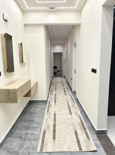 Spacious 3BR Apartment with Balcony - El Banafseg New Cairo - 1