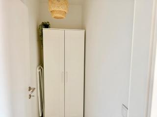 Stylish Apartment with Balcony near Vienna - 1