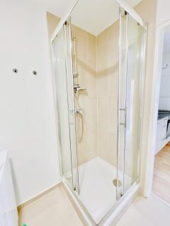 NOOR Bright Studio Balcony Parking OptionNOOR Bright Studio Balcony Parking Option - 5
