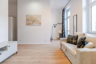 Urban Nest Chic Studio by BookingHost - 8
