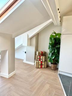 Lovely 2 bedroom modern loft apartment sea view - 2