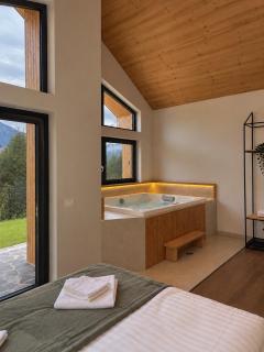 The Bear Retreat - 4