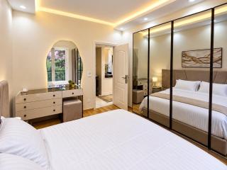Luxury stay in Sheikh Zayed, beside schools, malls - 5