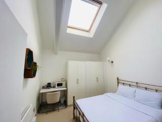 Cozy Room in Glasgow - 8