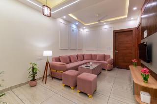 Suzu Haven Cozy 2BHK Stay in Dehradun - 8
