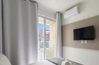 Apto. em Cond. c/ Piscina e Vista Cid. PAB0506 - 2