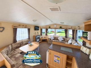 Mkrj Comfort Parkdean Camber Sands Sleeps 8 - Pet Friendly - 205 - 0