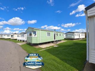 Mkrj Comfort Parkdean Camber Sands Sleeps 8 - Pet Friendly - 205 - 8