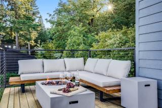Unbeatable Mountain and River Views pinpointstays - 4