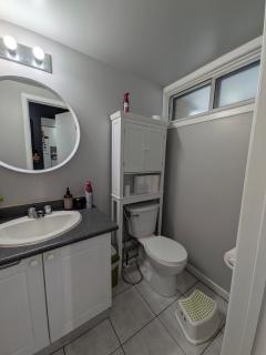 Room #3 - Queen Size Bedroom in Shared Townhouse - 2