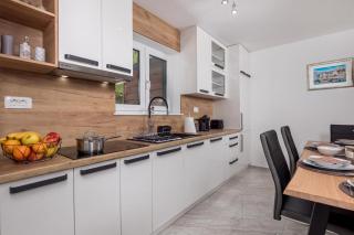 Modern Holiday House Jadranka With Pool - Happy Rentals - 3