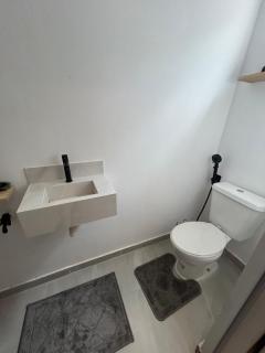 Casa Completa com 2 Suites em Vila fechada - 1