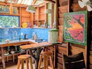 A Treehouse the Green Frog Romantic setting & Pool - 6