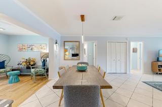 Breezy Ocean Escape - 3