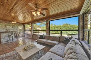 Alfresco Beach Getaway - 3