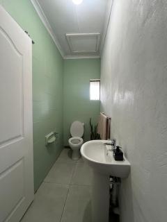 106 Buren Guest House - 8