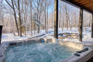 Chalet Lumina - Private Spa, Fire Pit, Pool Table - 8