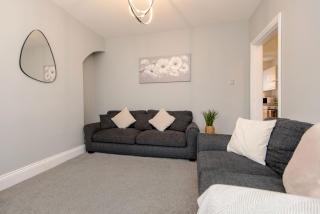 Toast Stays - Teal View House - 9