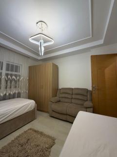 Comfy 2-Bedrooms Apt with Balcony, Madinaty - 4