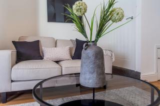 Toast Stays - The Garthhill - 8