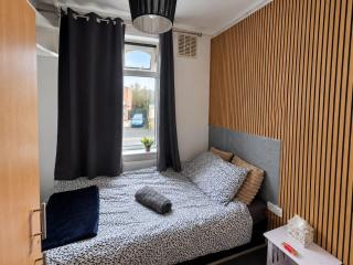 Lindi Property Affordable Single Room - 7