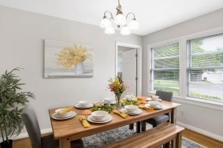 Centrally Located Midtown Cottage-HistoricDistrict - 0