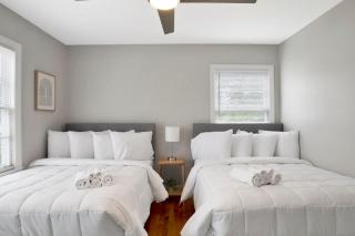 Centrally Located Midtown Cottage-HistoricDistrict - 8