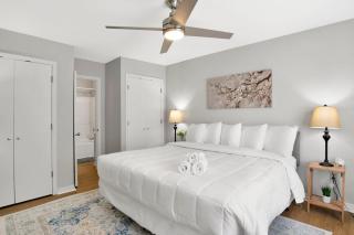 Centrally Located Midtown Cottage-HistoricDistrict - 2