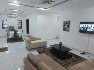 Serenity Home - 7