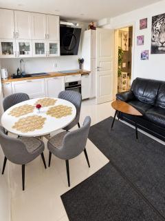 Bergen sunrise Apartment - self check in - Free Parking - 5