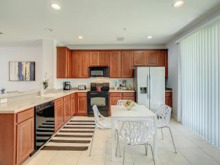 Stylish Vista Cay Townhome Near Conv. Ctr I-Dr. - 1