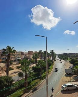 شقة في الحي الأول برج العرب - 8