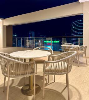 Golden Tower Equipetrol, piscina, gym, sauna y parqueo privado - 7