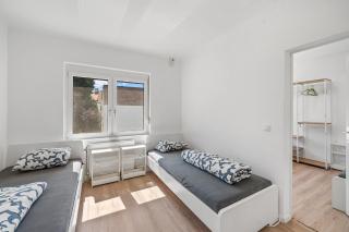 Cosy Apartment near Metro U1 - 8