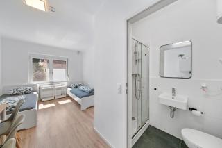 Cosy Apartment near Metro U1 - 6
