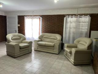 Casa para 9 personas patio,pileta y parrillero - 0